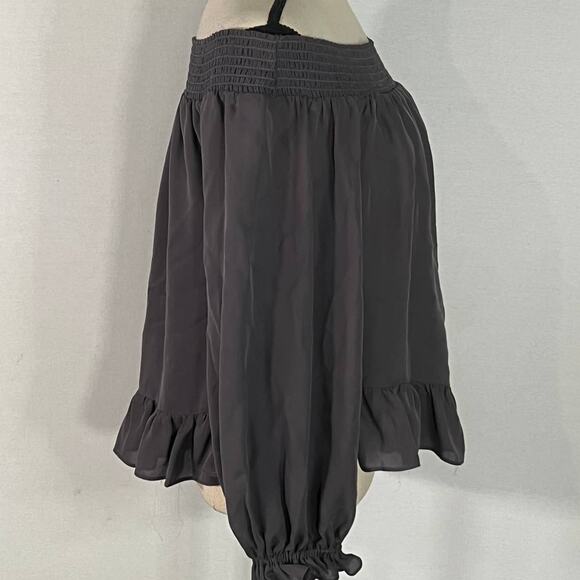 LoveShackFancy Blouse Women's Medium Gray Silk Off the Shoulder Ruffle Cuff - Picture 3 of 8
